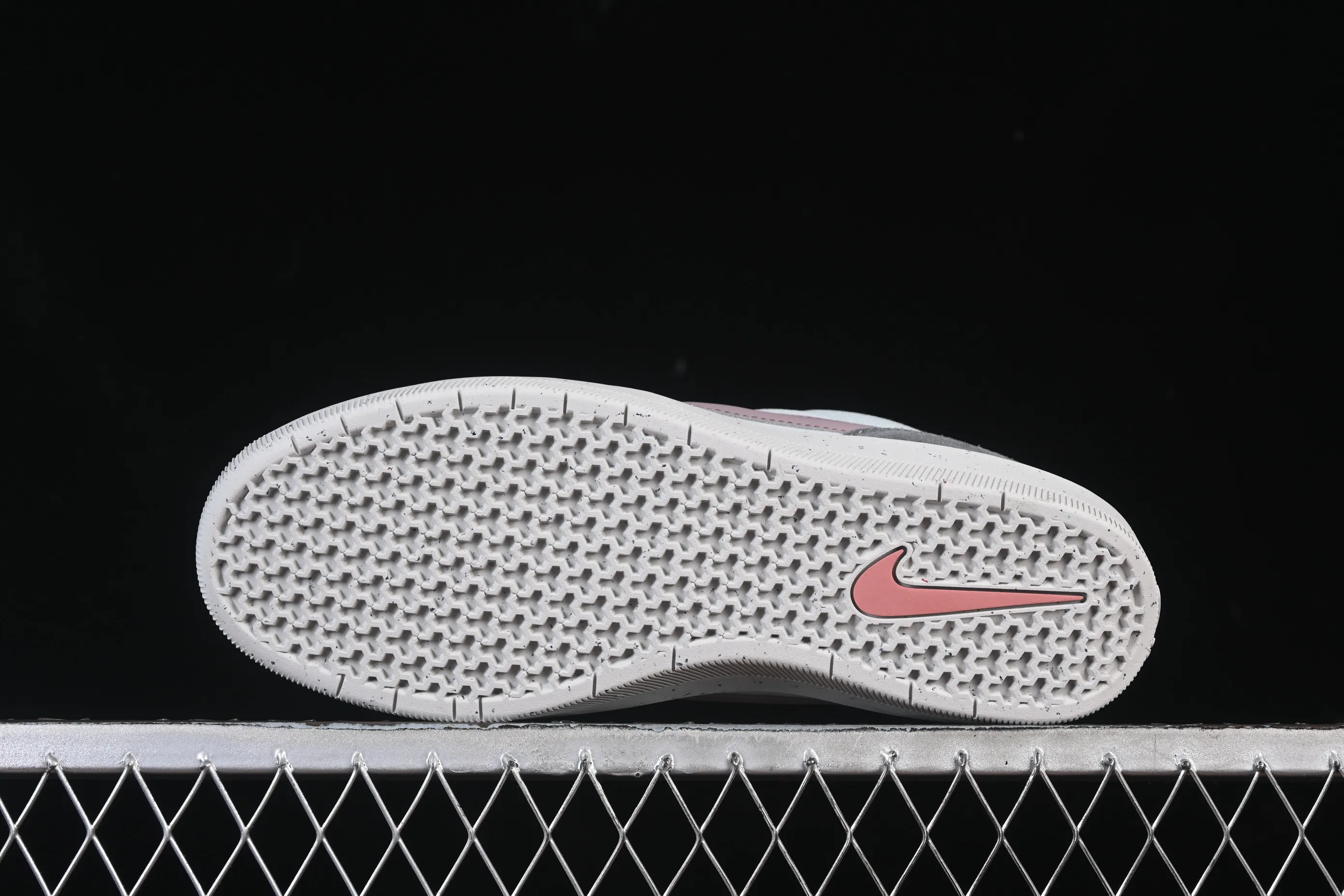 All categories Nk SB Dunk series Nk Force 58 simplified skateboard shoes J version Nike SB Force 58 Nike simplified retro skateboard shoes DV5477-010